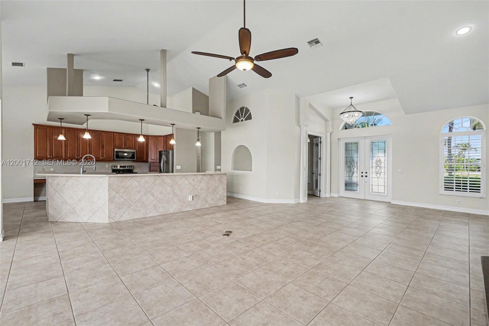 4214 Gulfstream Pkwy Cape Coral, FL 33993
