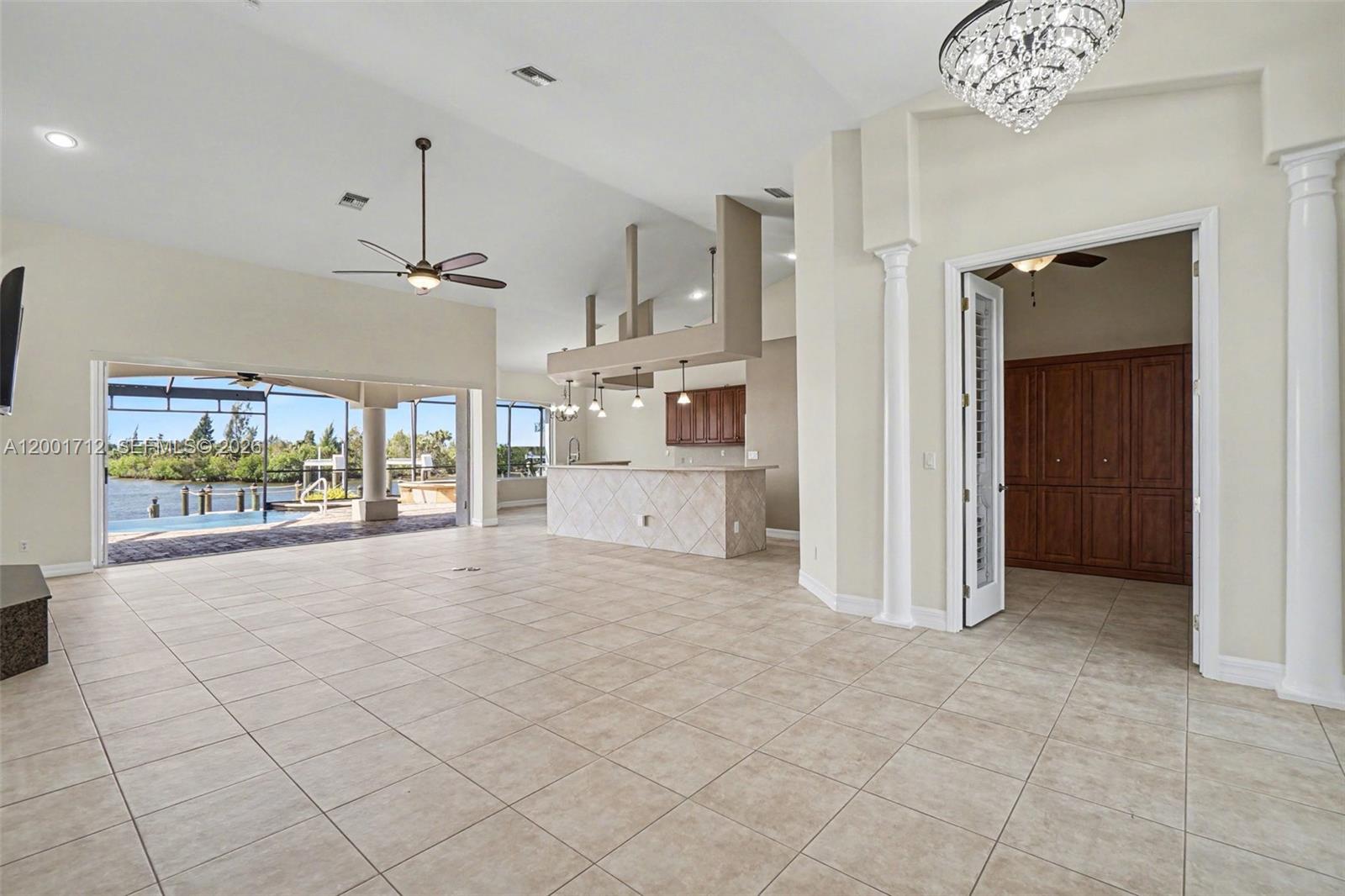 4214 Gulfstream Pkwy Cape Coral, FL 33993