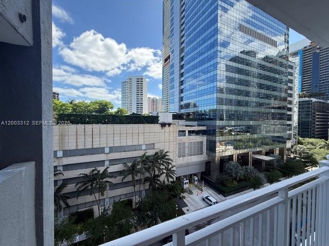 185 SE 14th Ter #808