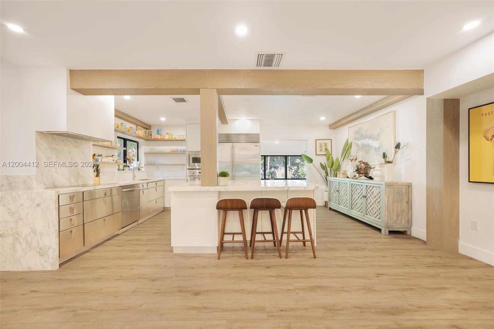 3775 S Le Jeune Rd Miami, FL 33146