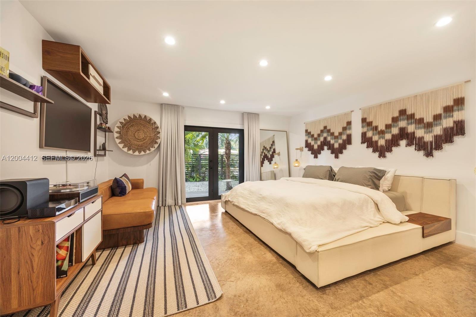 3775 S Le Jeune Rd Miami, FL 33146