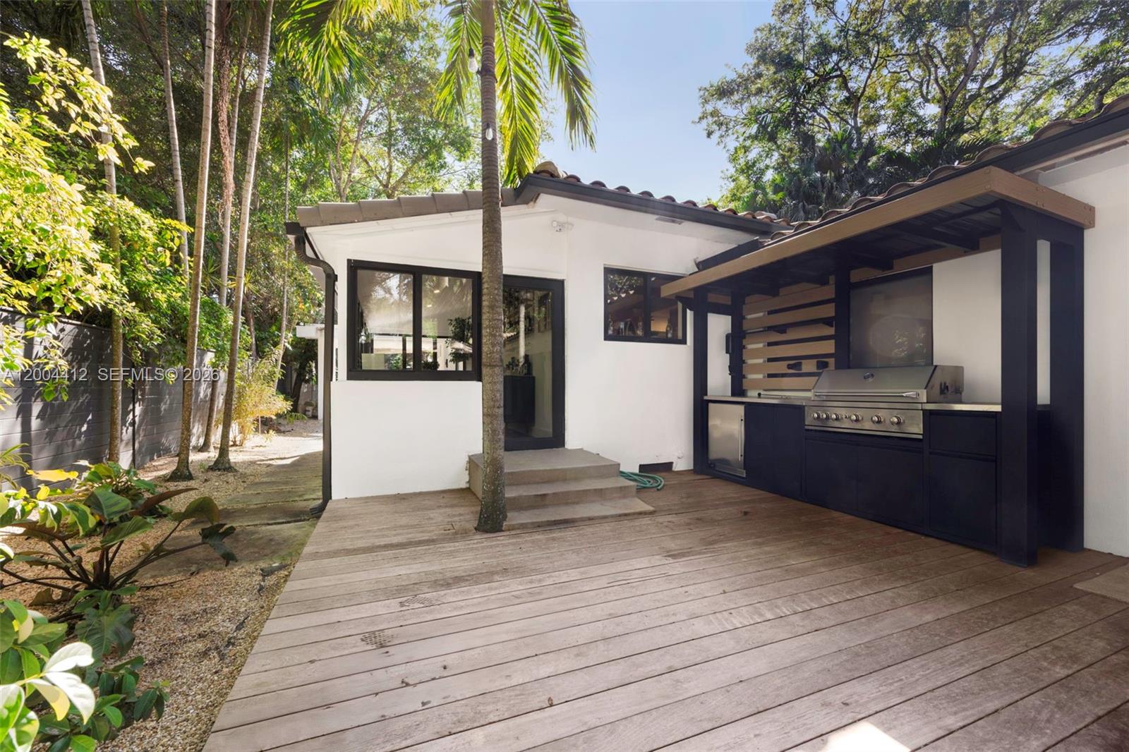 3775 S Le Jeune Rd Miami, FL 33146