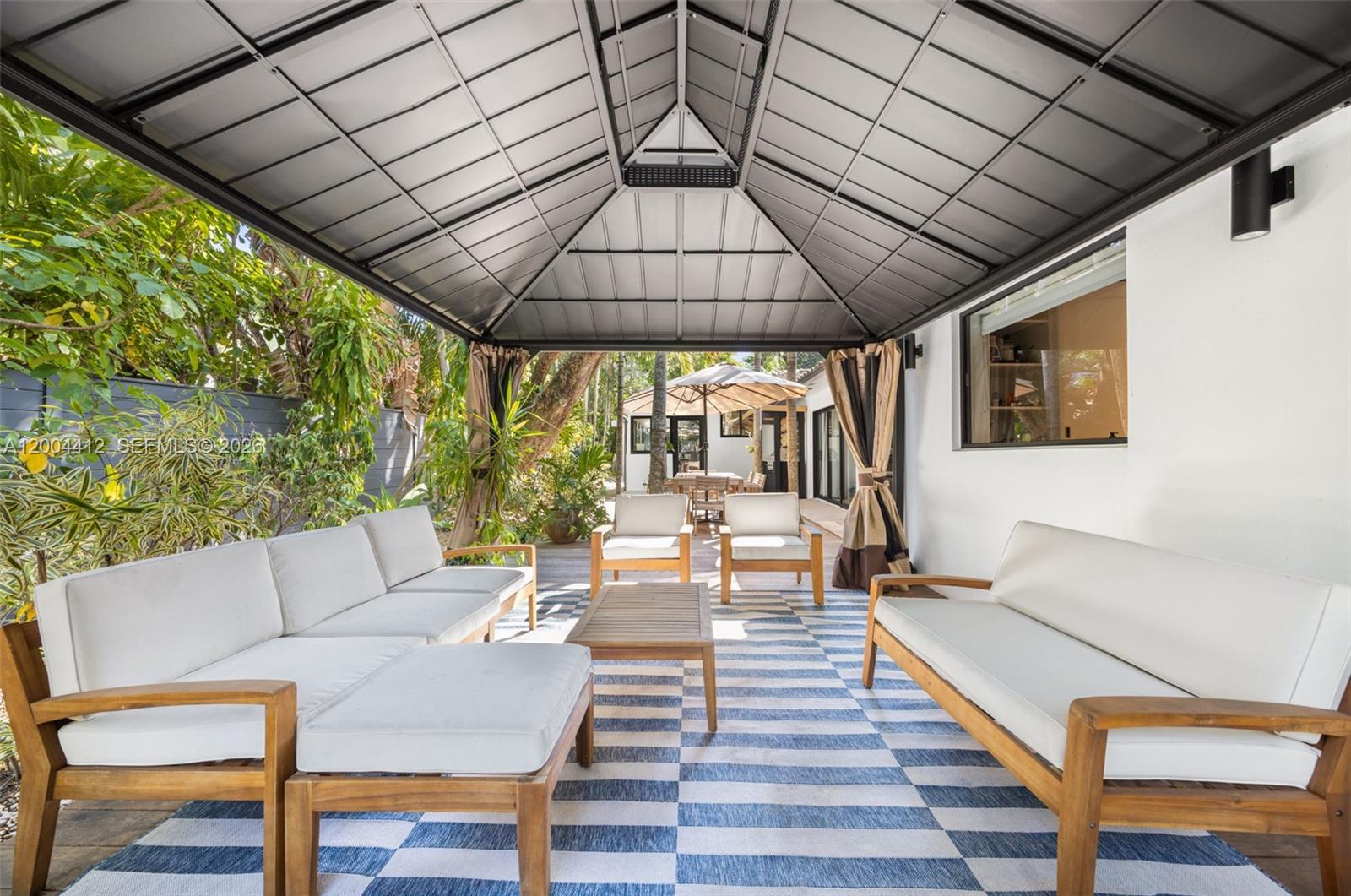 3775 S Le Jeune Rd Miami, FL 33146