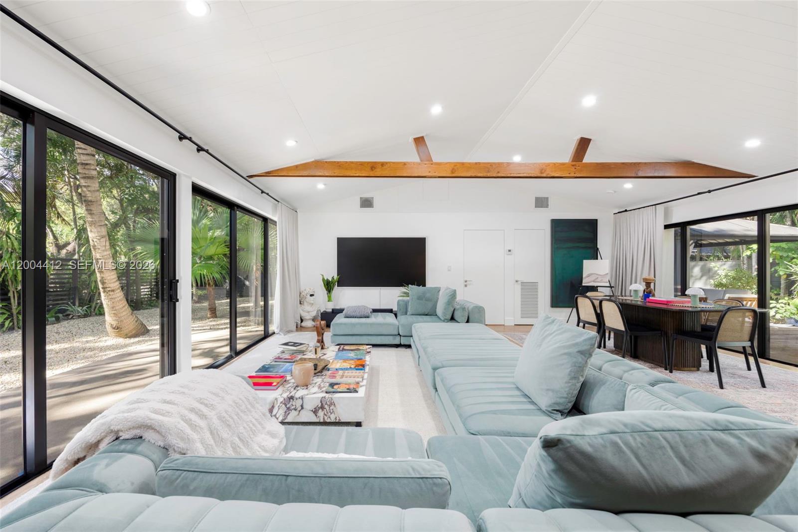 3775 S Le Jeune Rd Miami, FL 33146