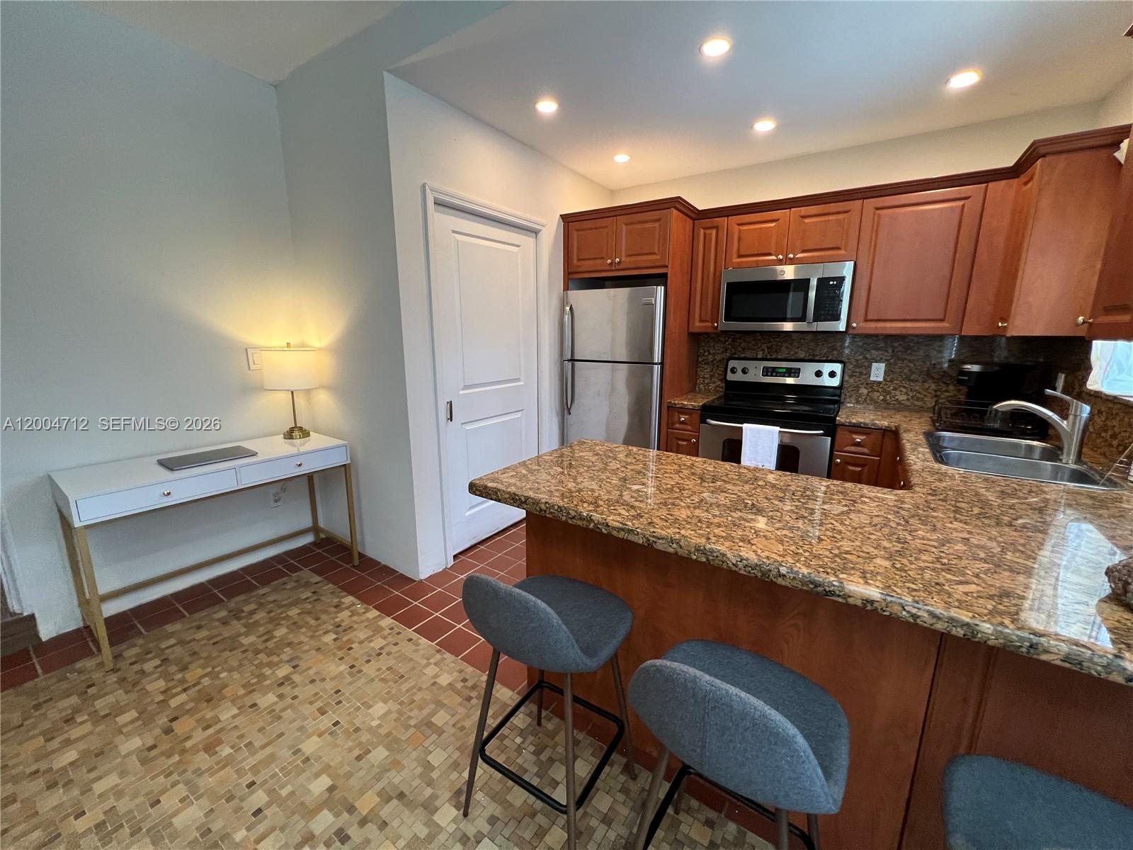 265 Palm Ave Miami Beach, FL 33139