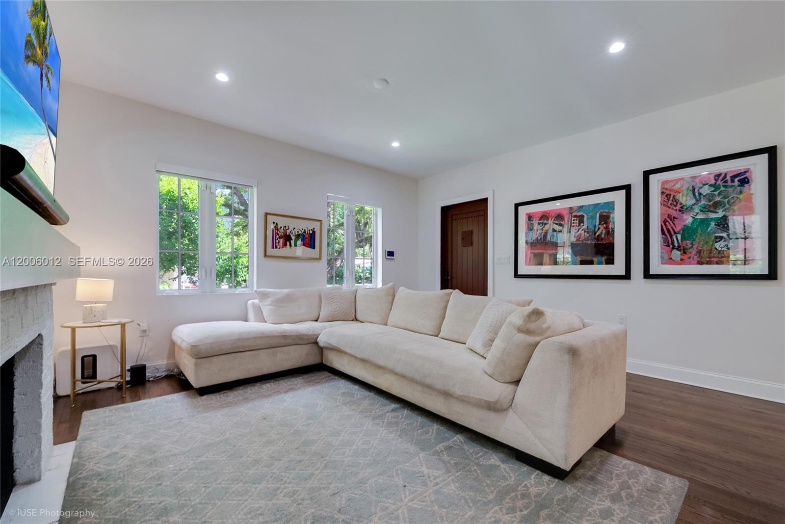 720 Minorca Ave #- Coral Gables, FL 33134