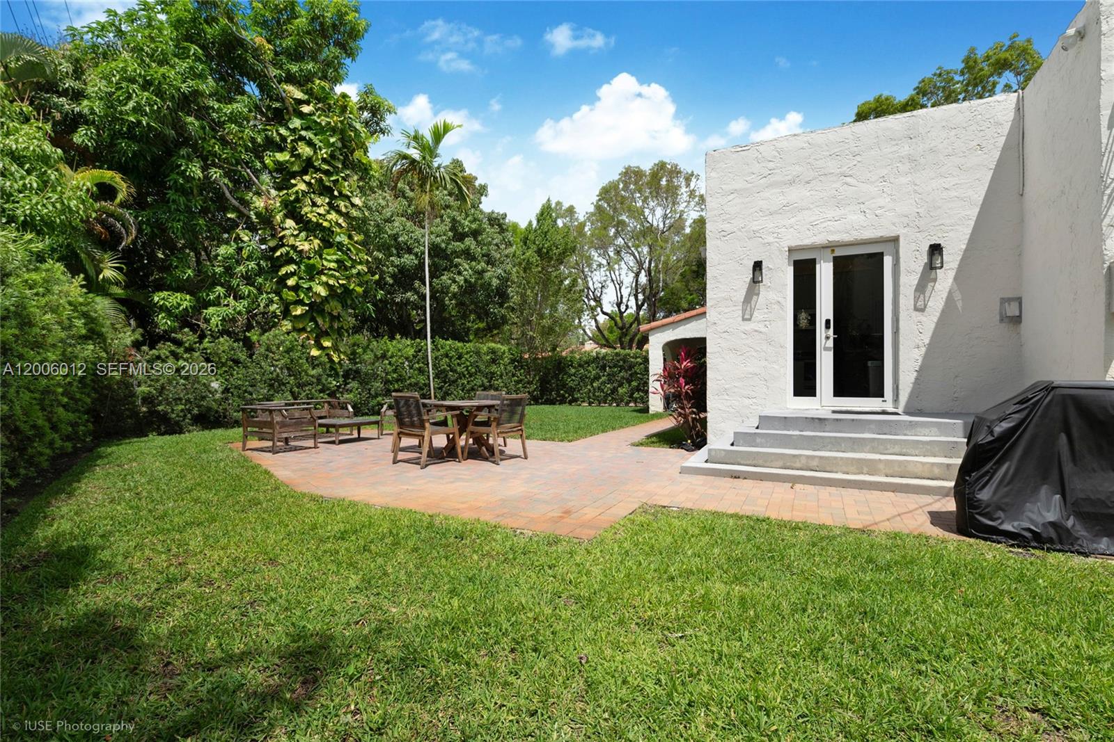720 Minorca Ave #- Coral Gables, FL 33134