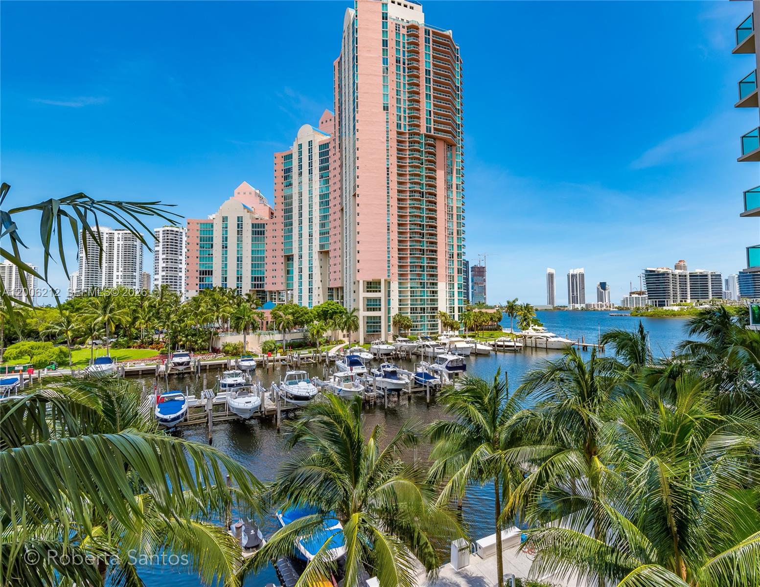 image Aventura Marina 118