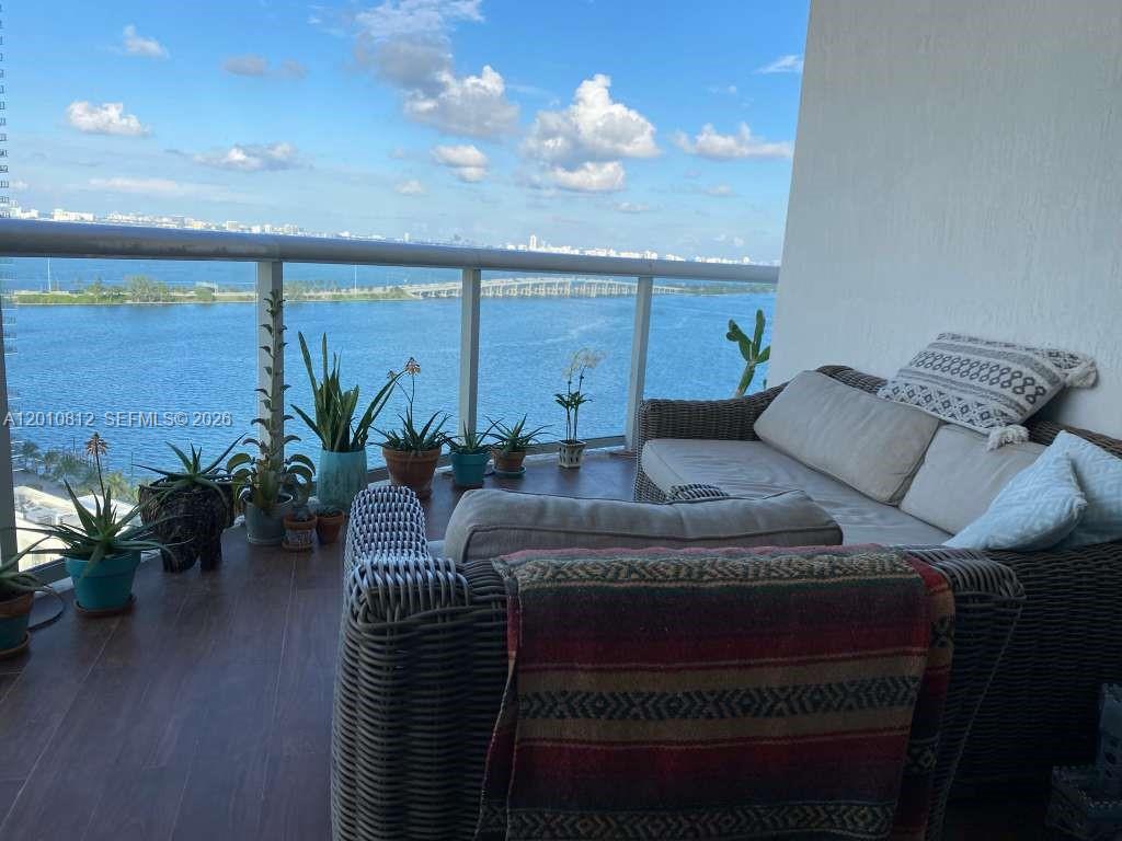 image Platinum Condominium1