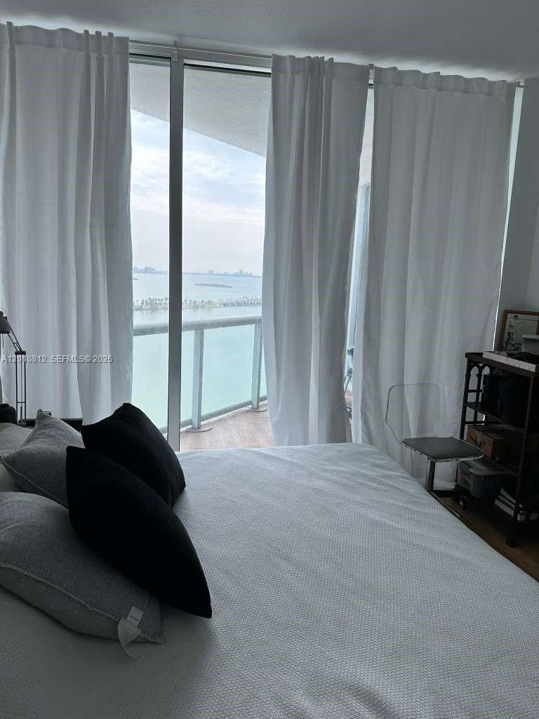 image Platinum Condominium3