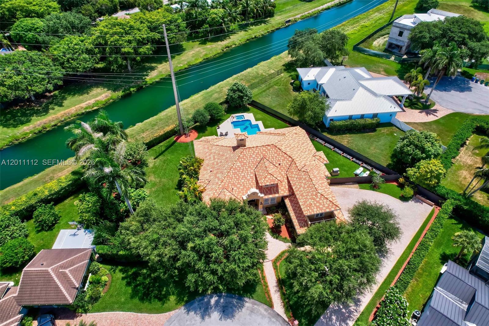 8920 SW 162nd Ter Palmetto Bay, FL 33157