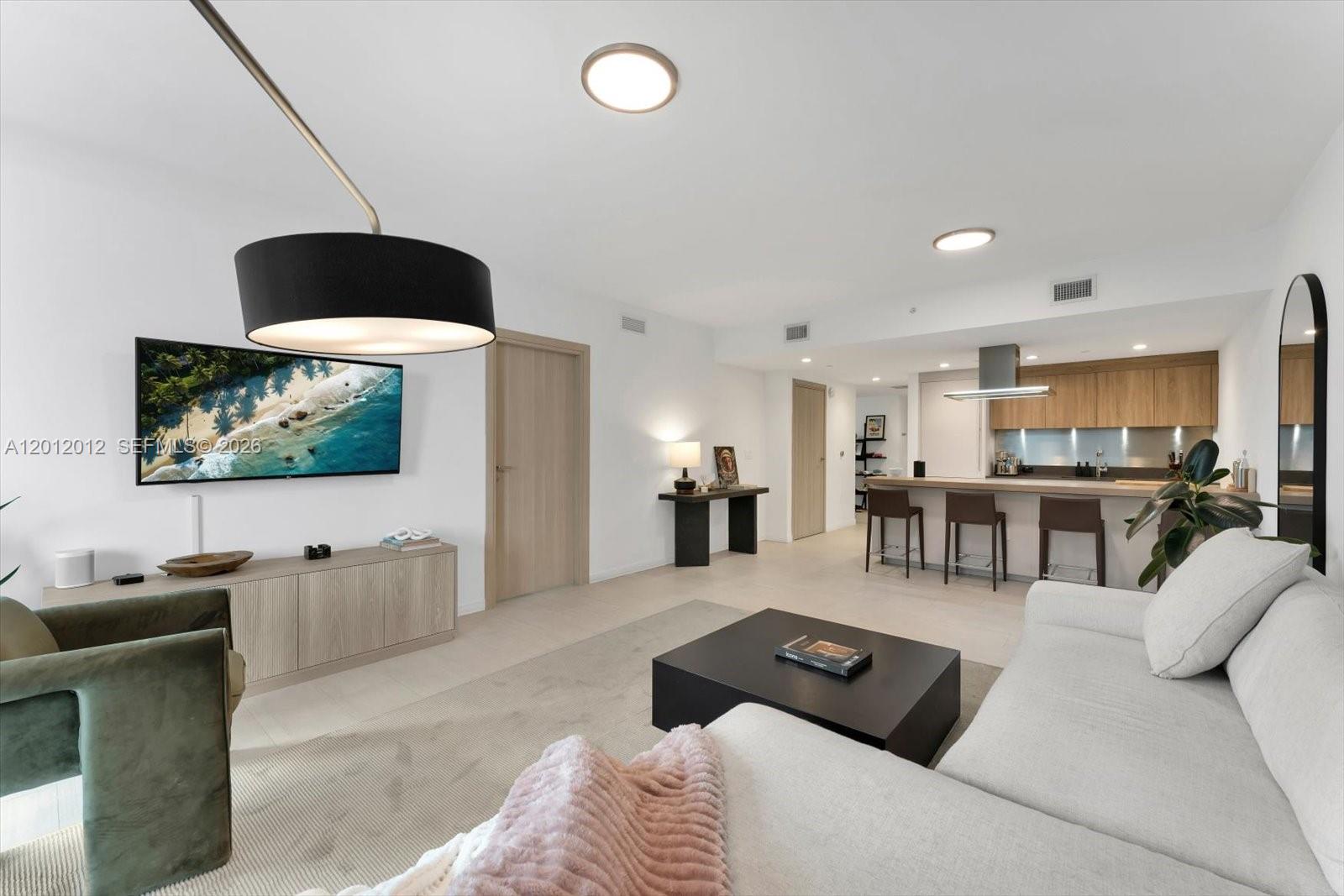 image Brickell Flatiron0