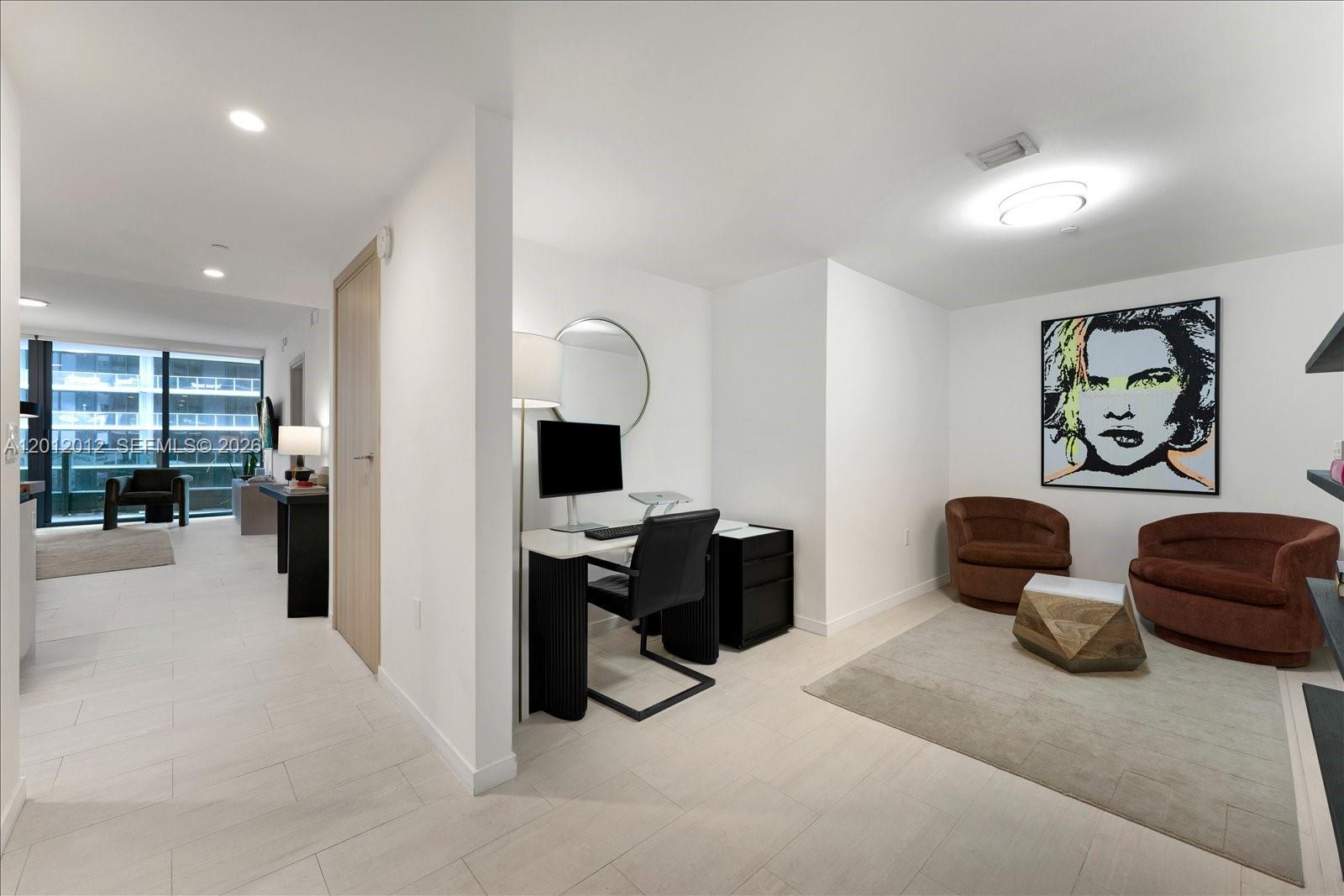 image Brickell Flatiron10