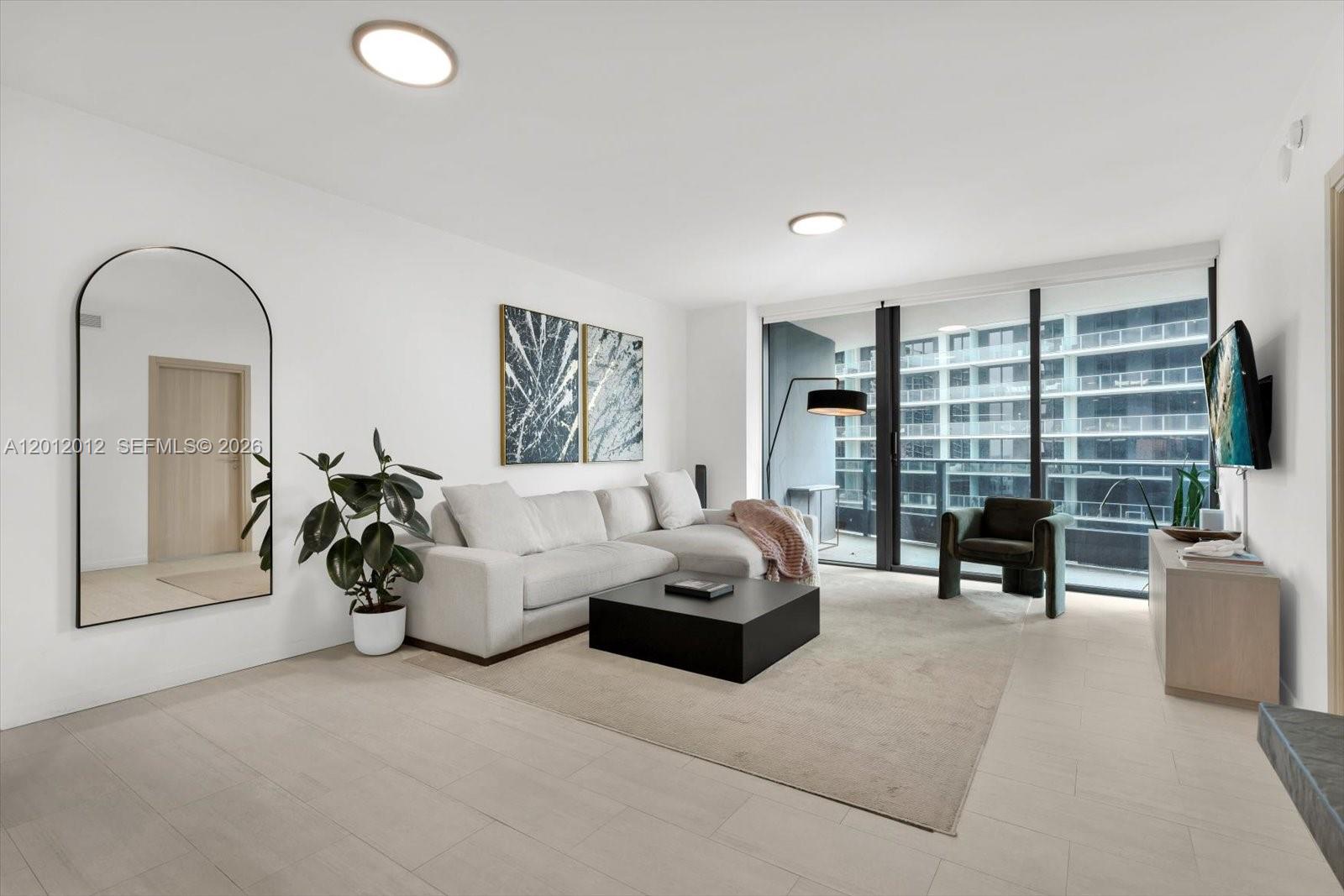 image Brickell Flatiron5