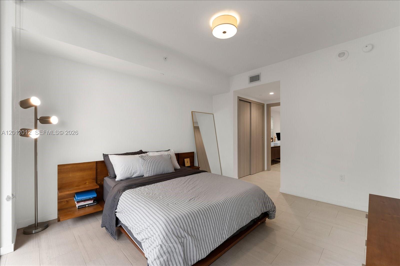 image Brickell Flatiron7