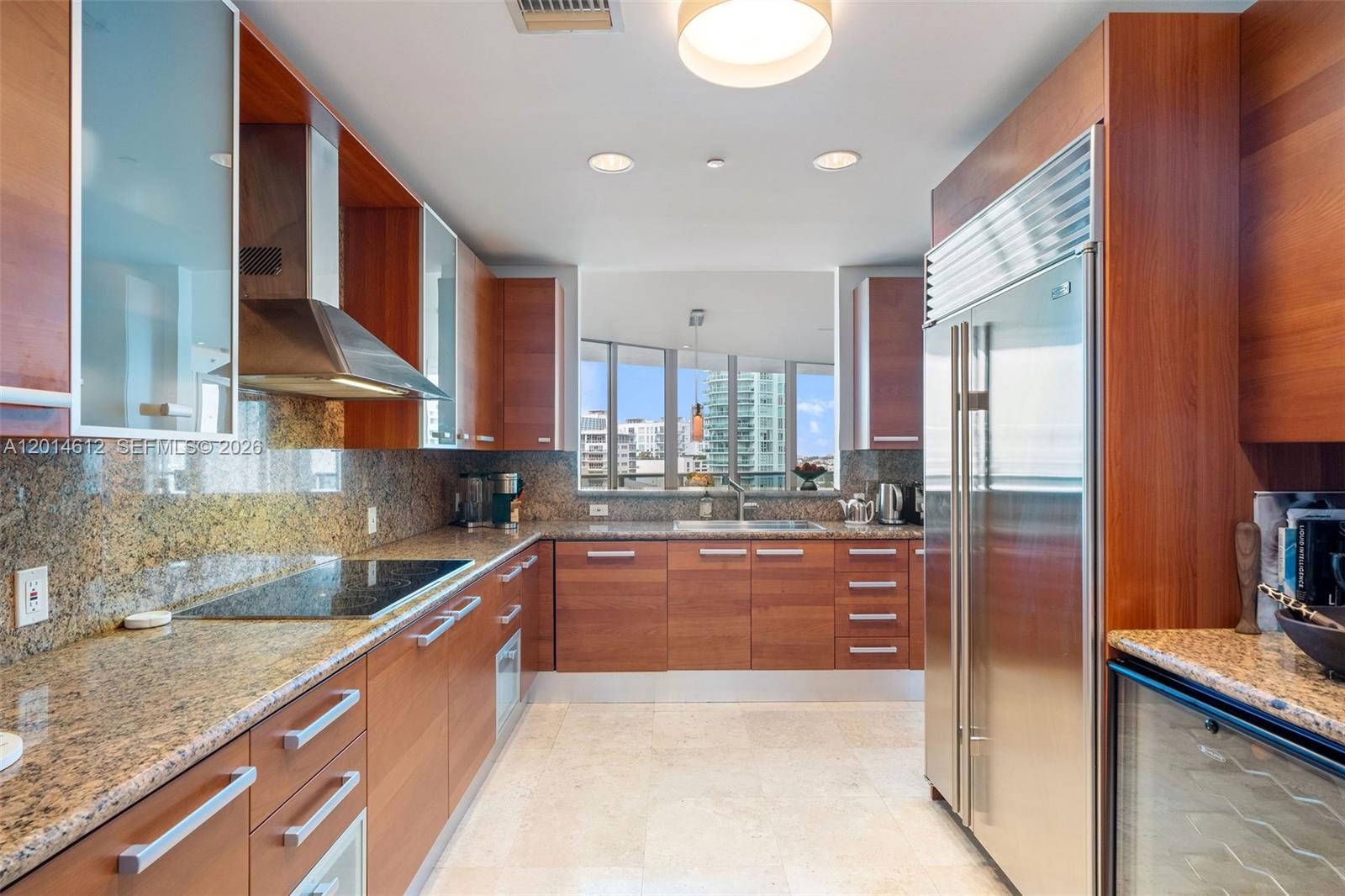 5959 Collins Ave #1001 Miami Beach, FL 33140