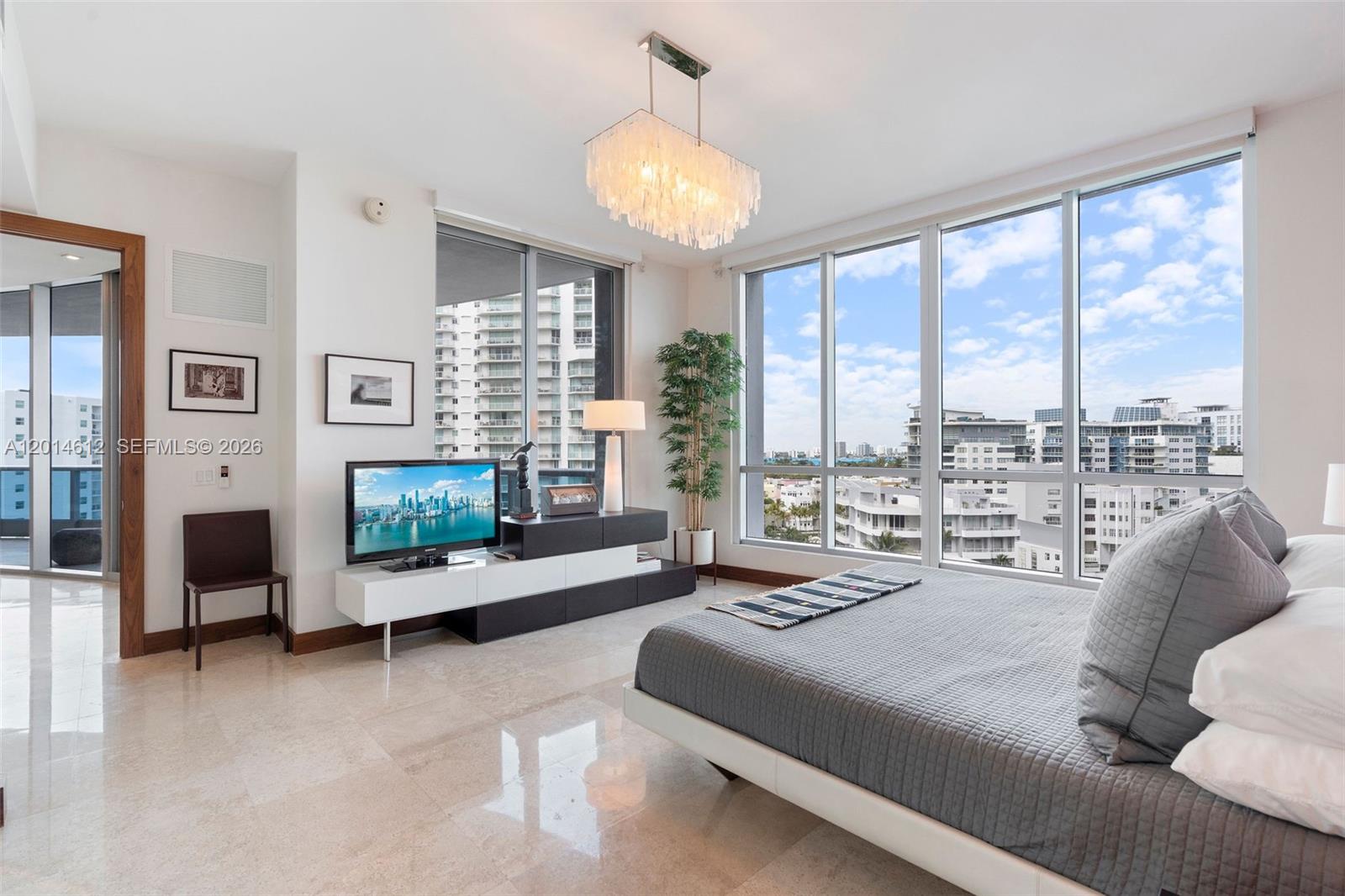 5959 Collins Ave #1001 Miami Beach, FL 33140