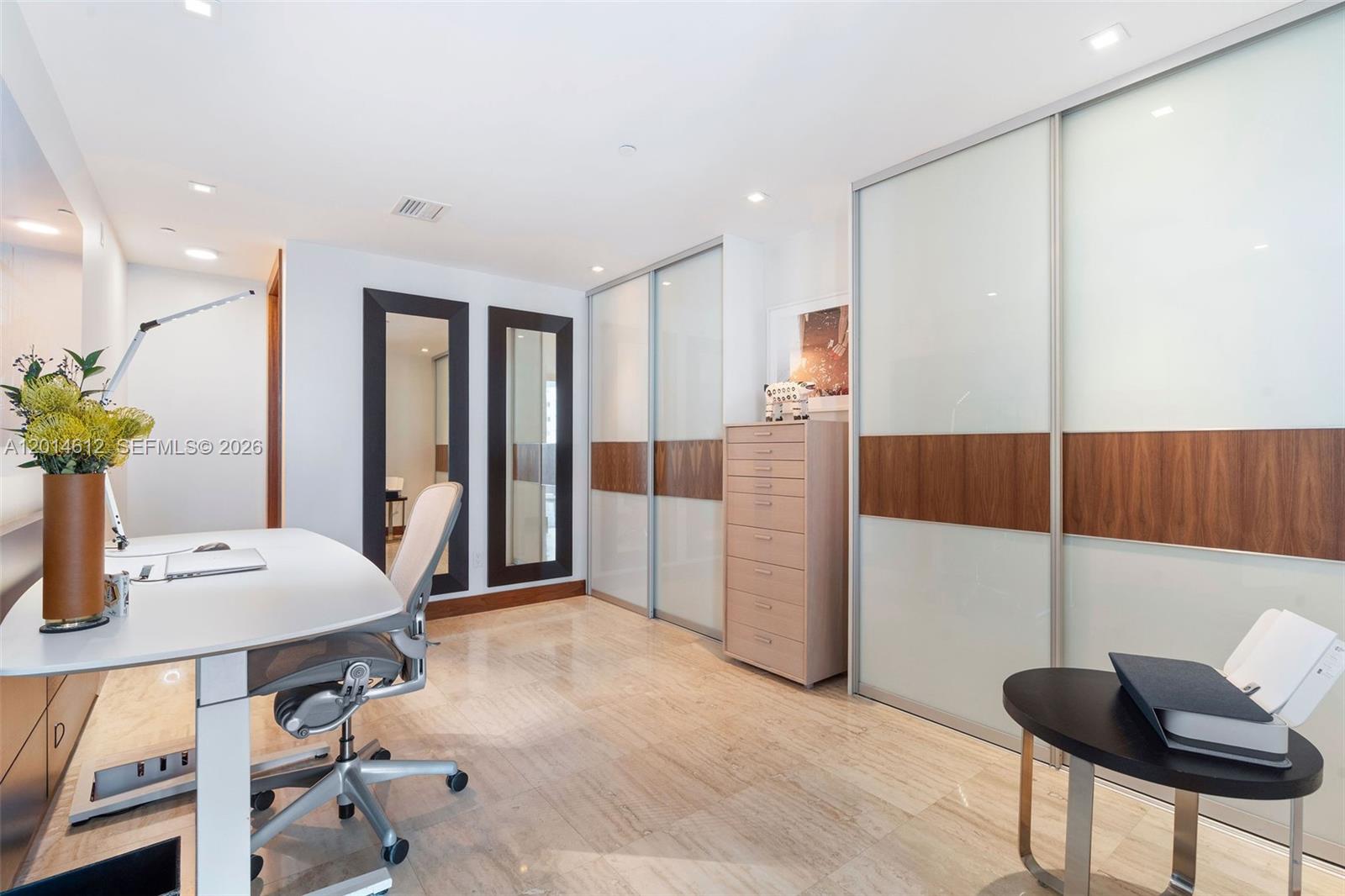 5959 Collins Ave #1001 Miami Beach, FL 33140