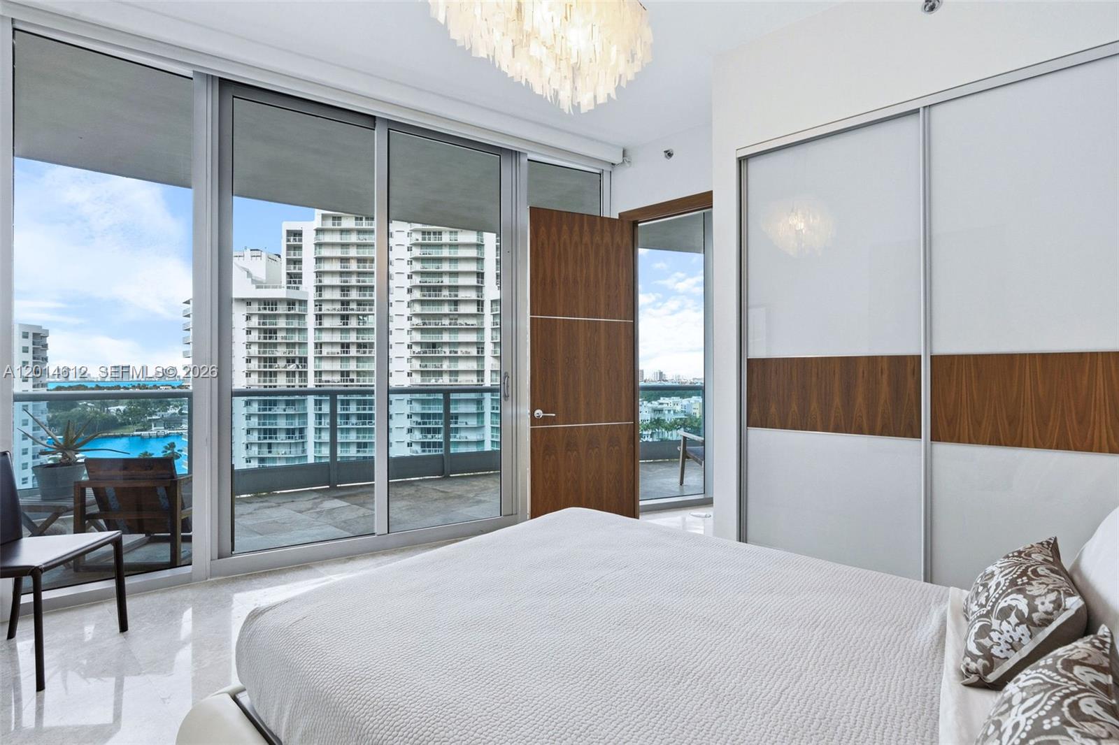 5959 Collins Ave #1001 Miami Beach, FL 33140