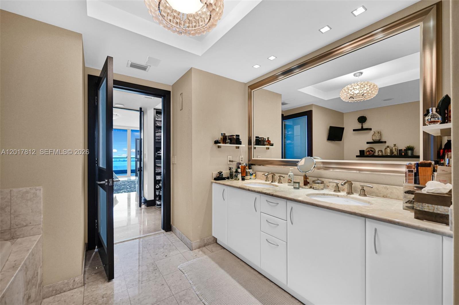 1331 Brickell Bay Dr #3607 Miami, FL 33131