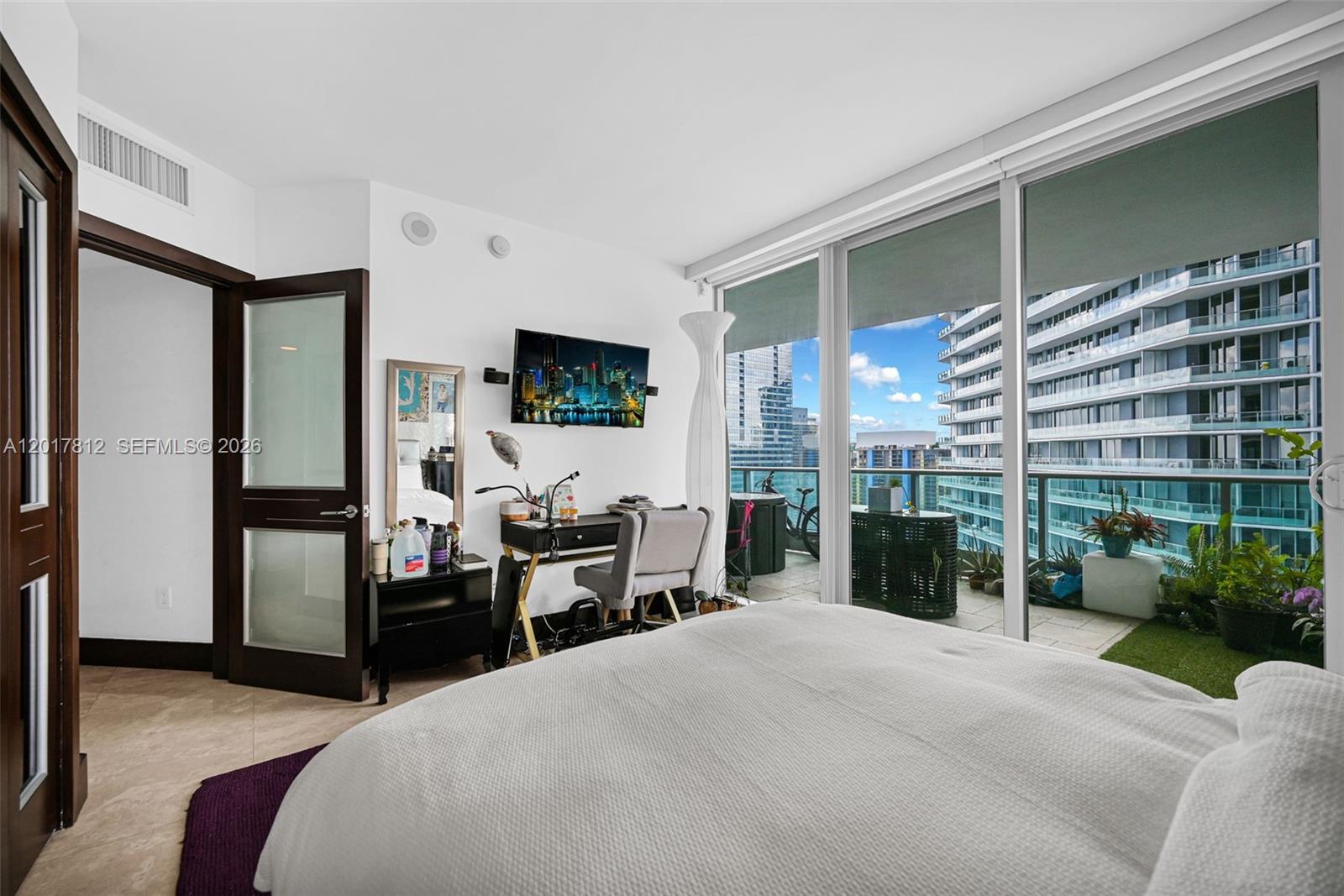 1331 Brickell Bay Dr #3607 Miami, FL 33131