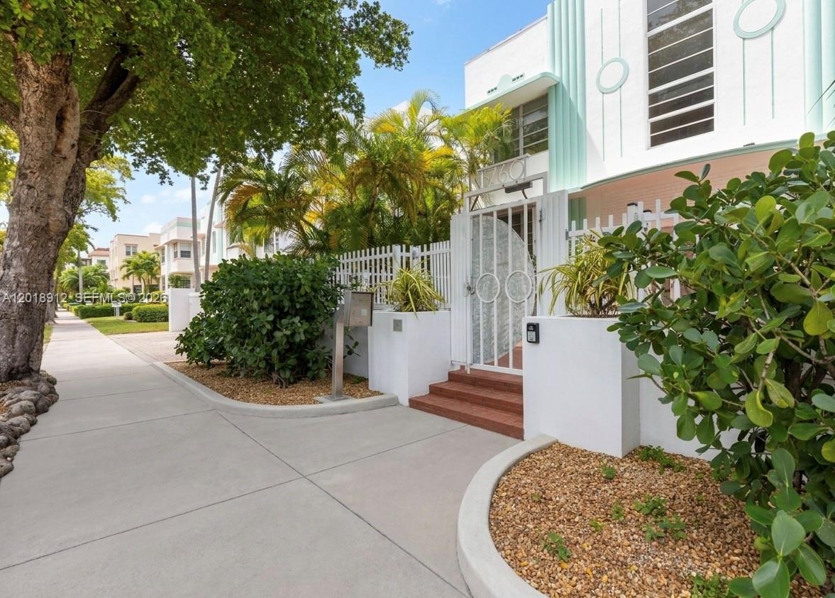 760 Jefferson Ave #5