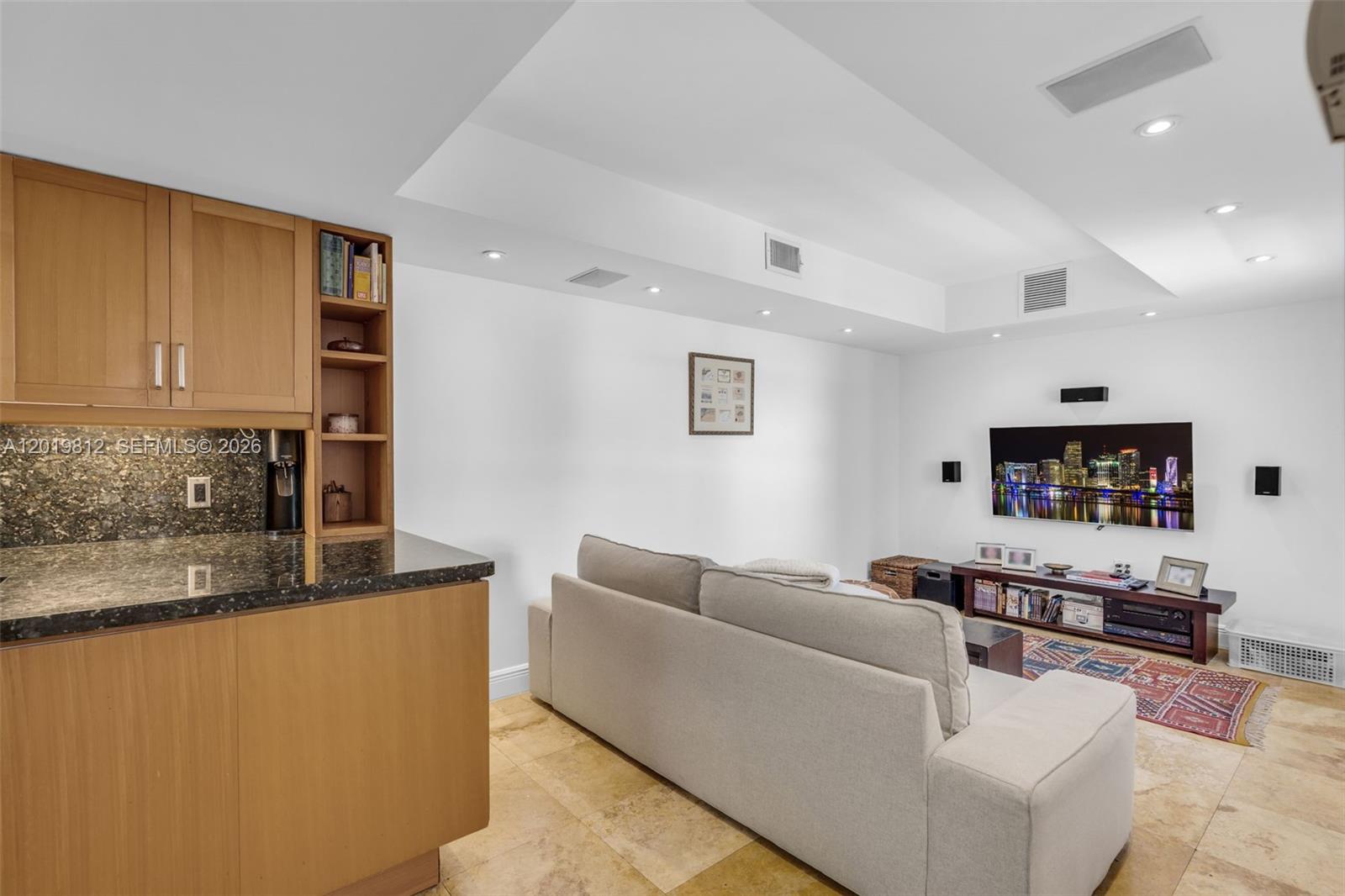 209 E Enid Dr #36 Key Biscayne, FL 33149