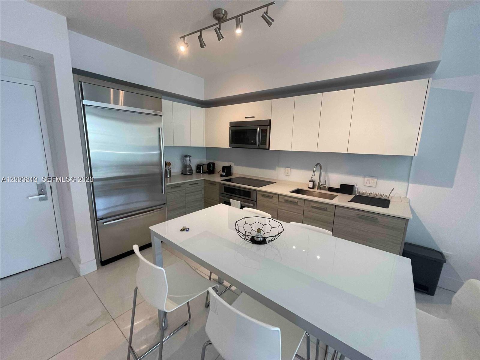 image Brickell House0