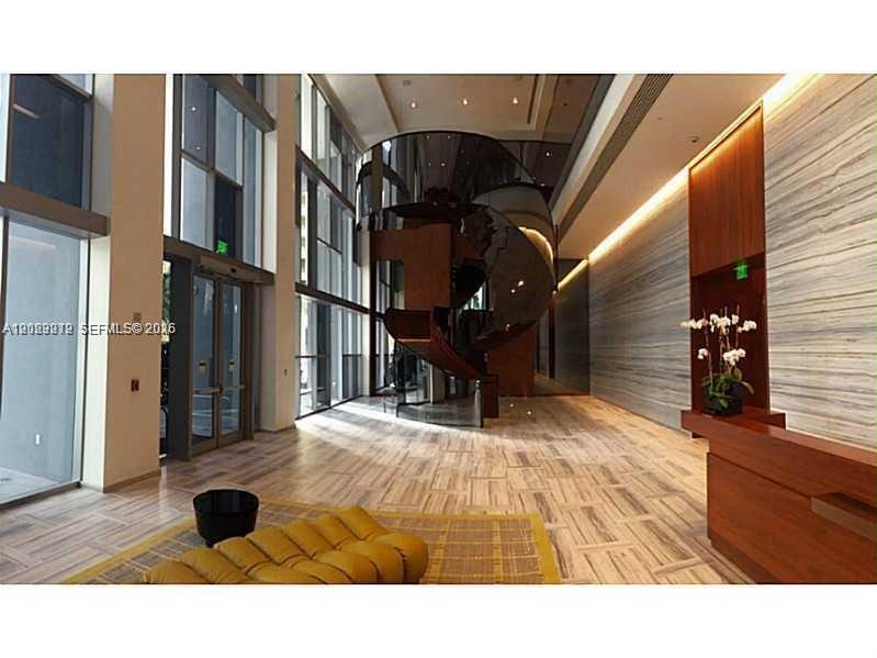 1300 Brickell Bay Dr #2304 Miami, FL 33131