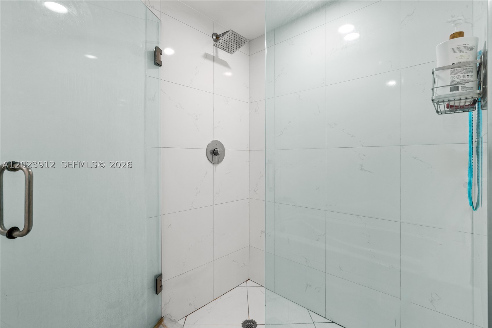 image 500 Brickell West7