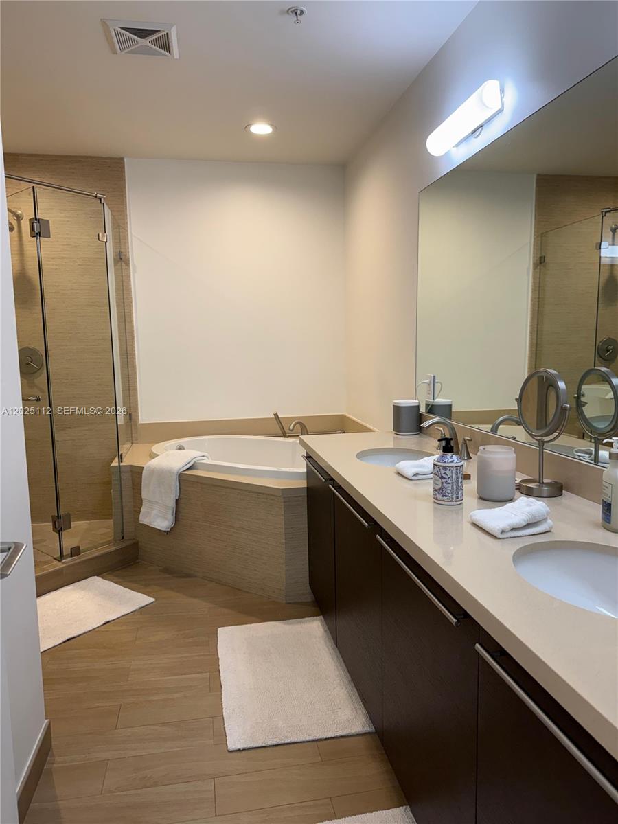 7928 East Dr #904 North Bay Village, FL 33141