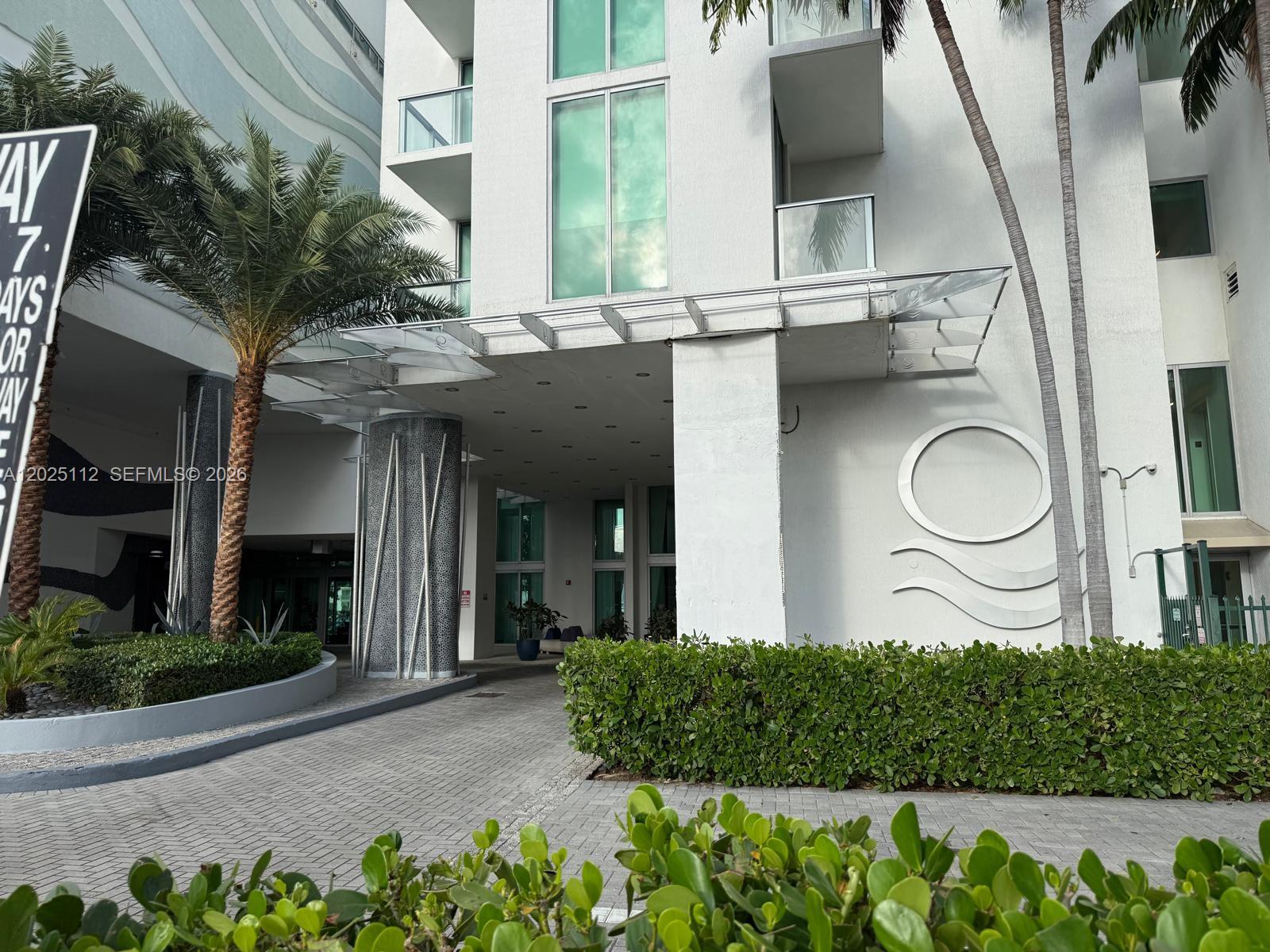 7928 East Dr #904 North Bay Village, FL 33141