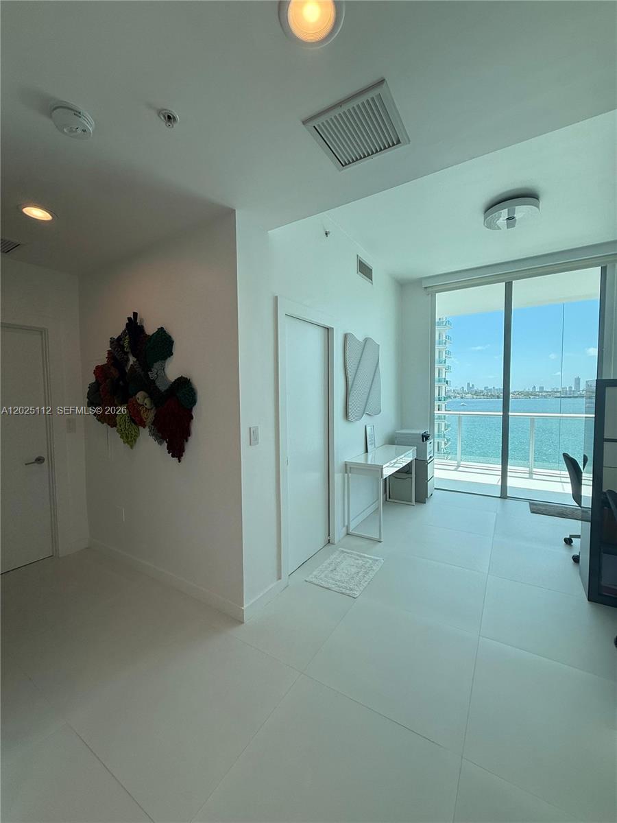 7928 East Dr #904 North Bay Village, FL 33141