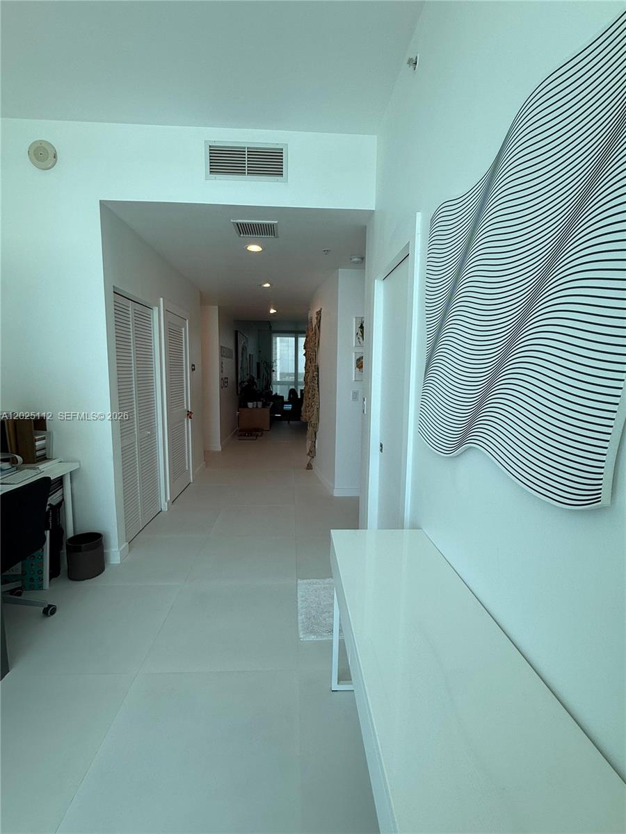 7928 East Dr #904 North Bay Village, FL 33141