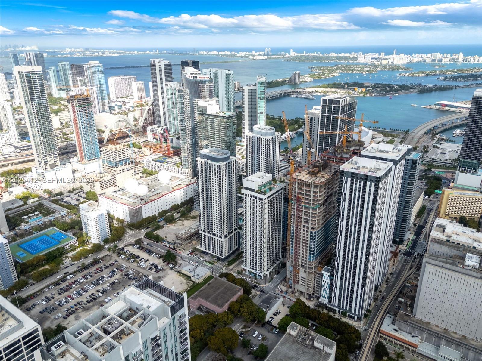 image The Crosby Miami Worldcenter36