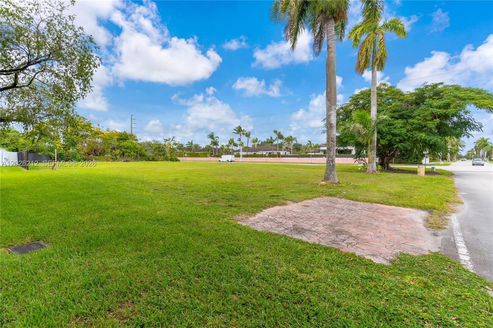 13600 SW 107th Ave Miami, FL 33176