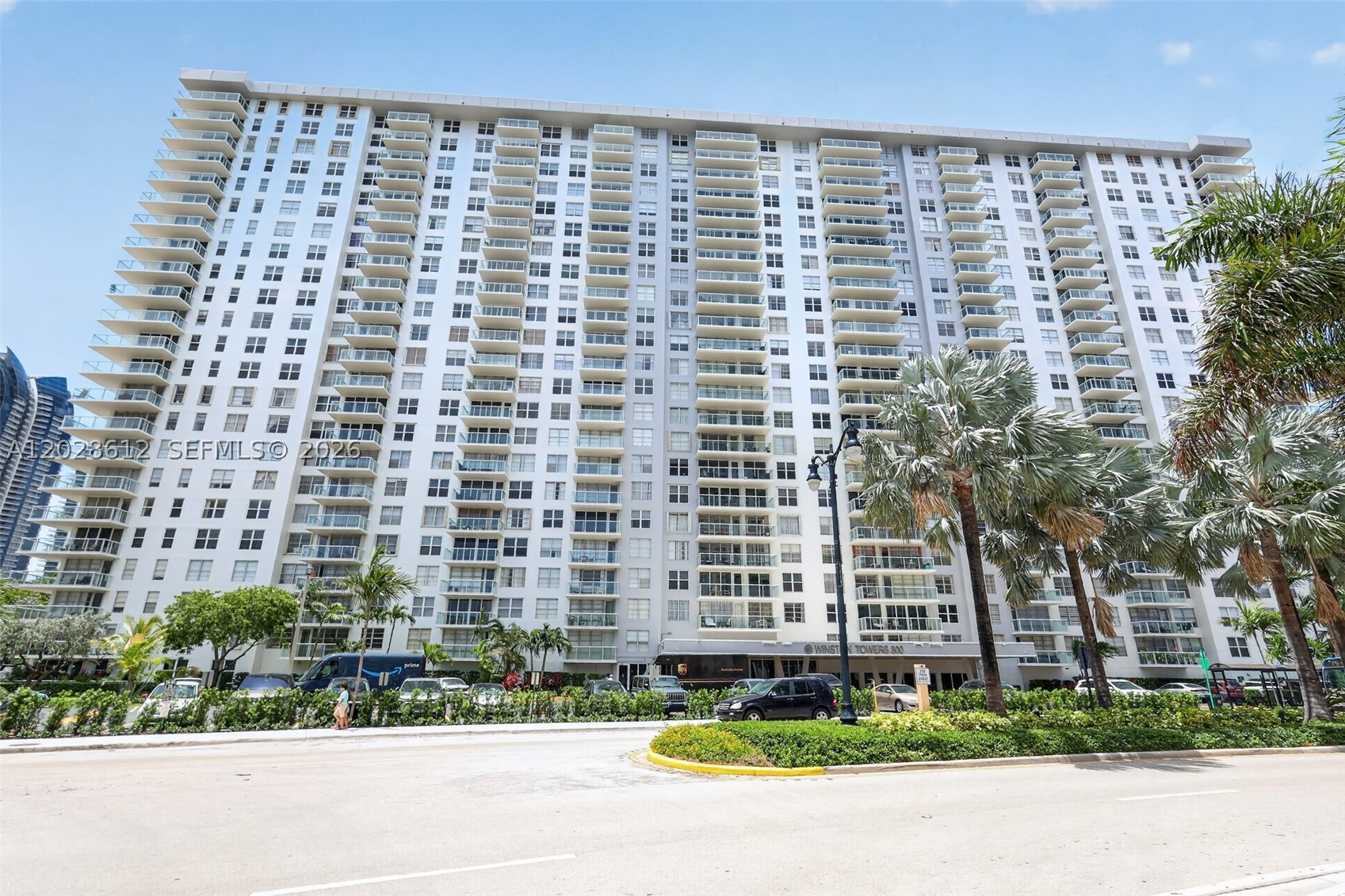 image Winston Towers 30030
