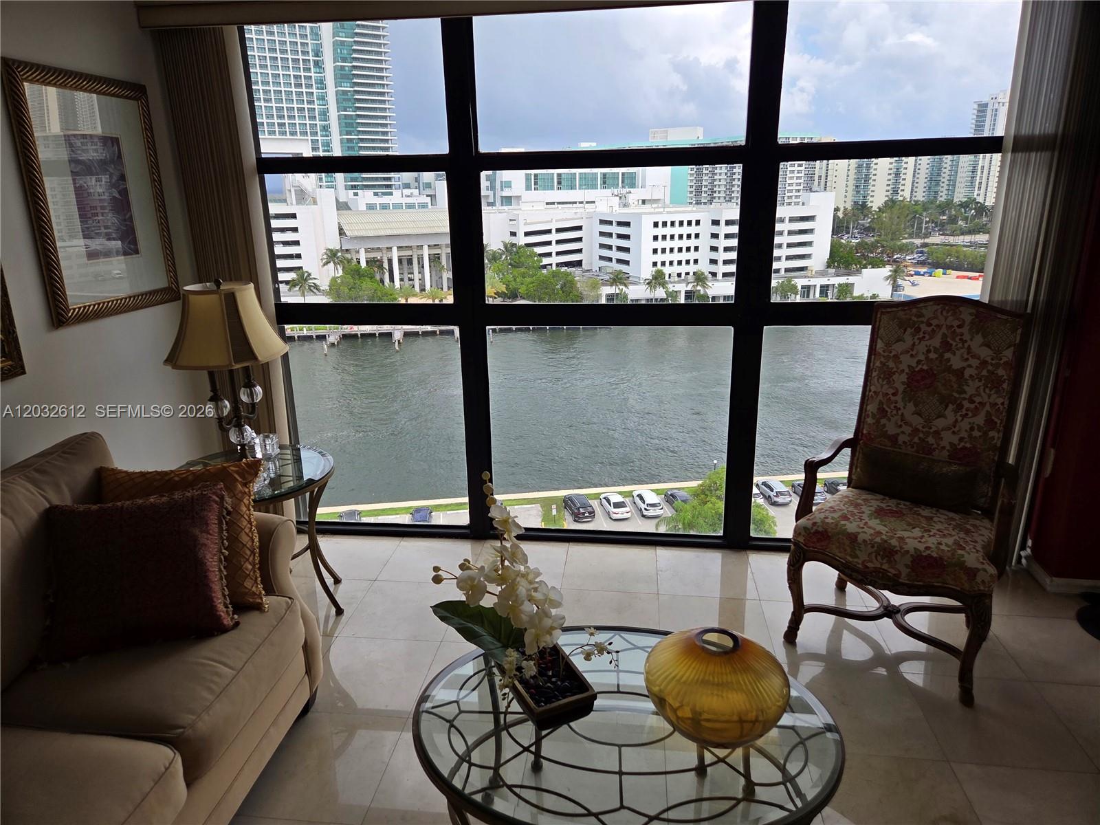 400 Leslie Dr #1124 Hallandale Beach, FL 33009