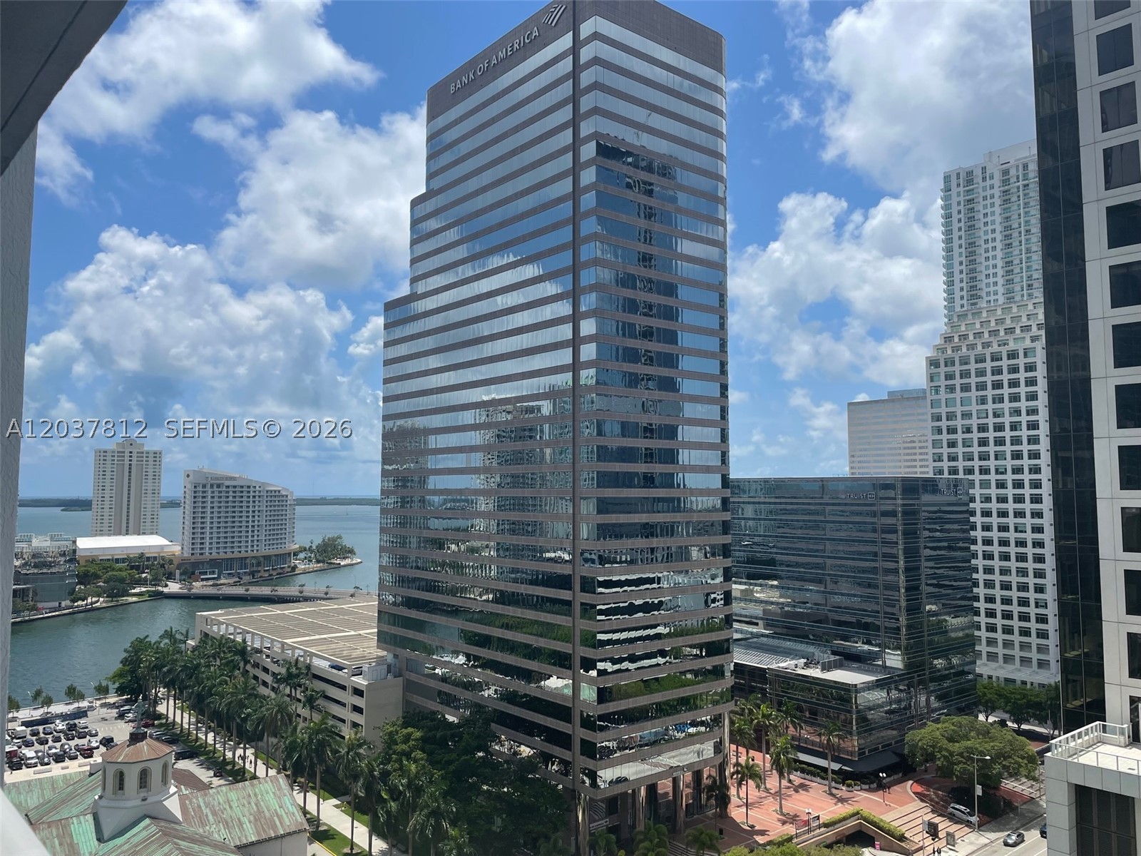 image 500 Brickell East9