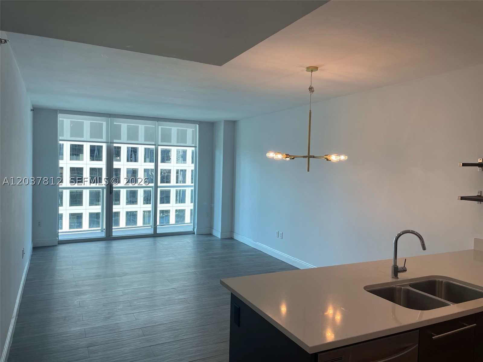 image 500 Brickell East11