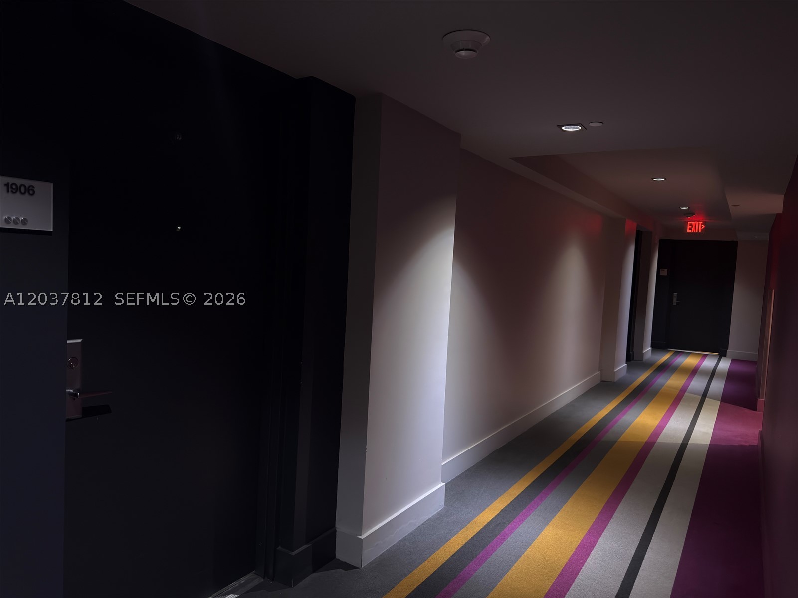image 500 Brickell East30
