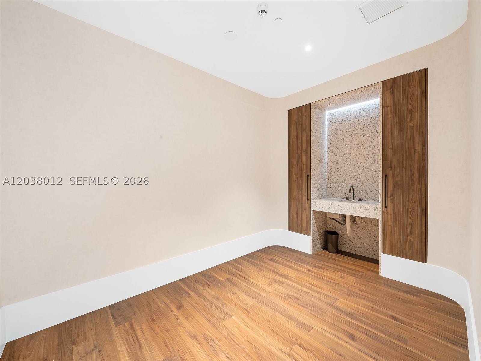 image 2200 Brickell47