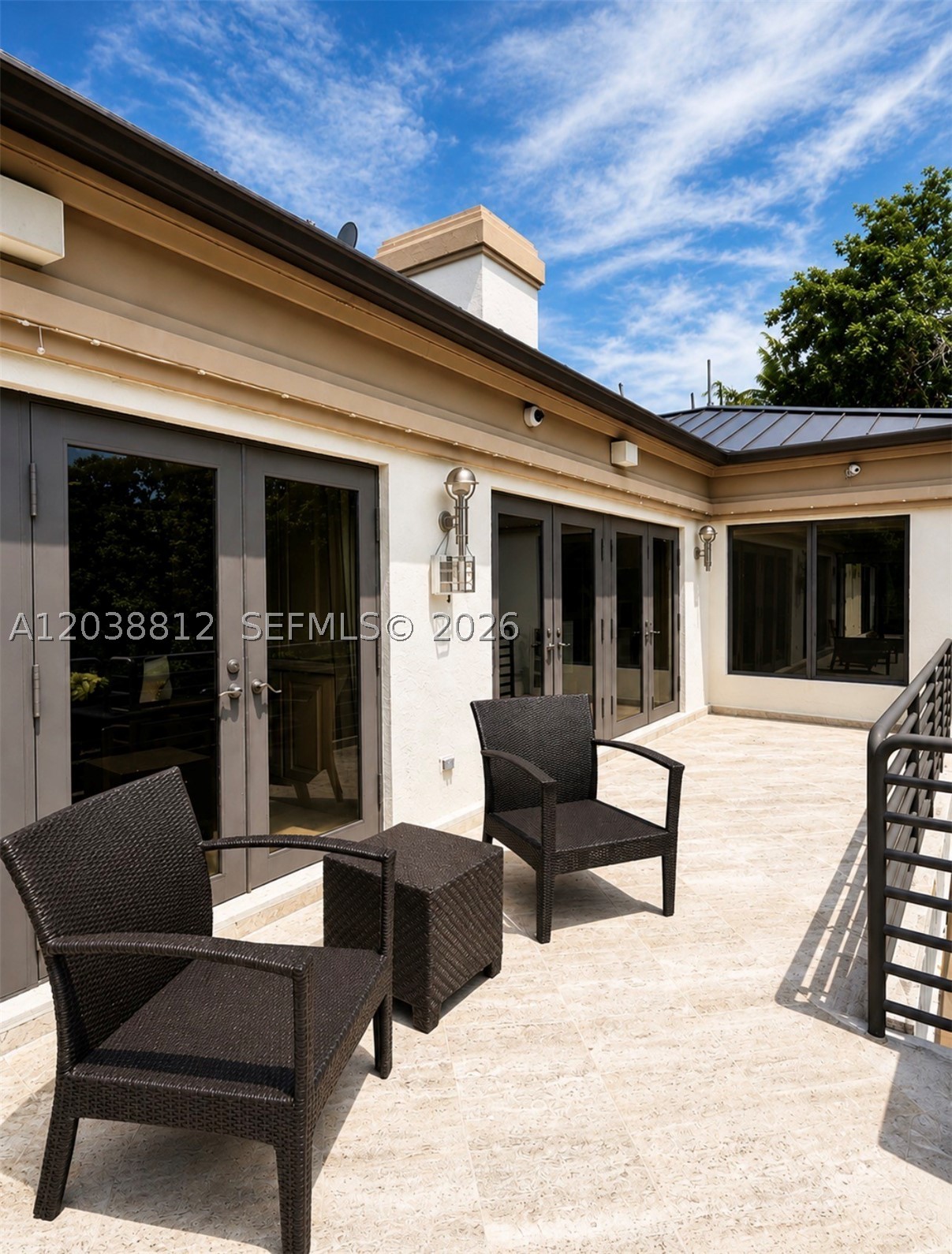 10395 SW 67th Ave Pinecrest, FL 33156