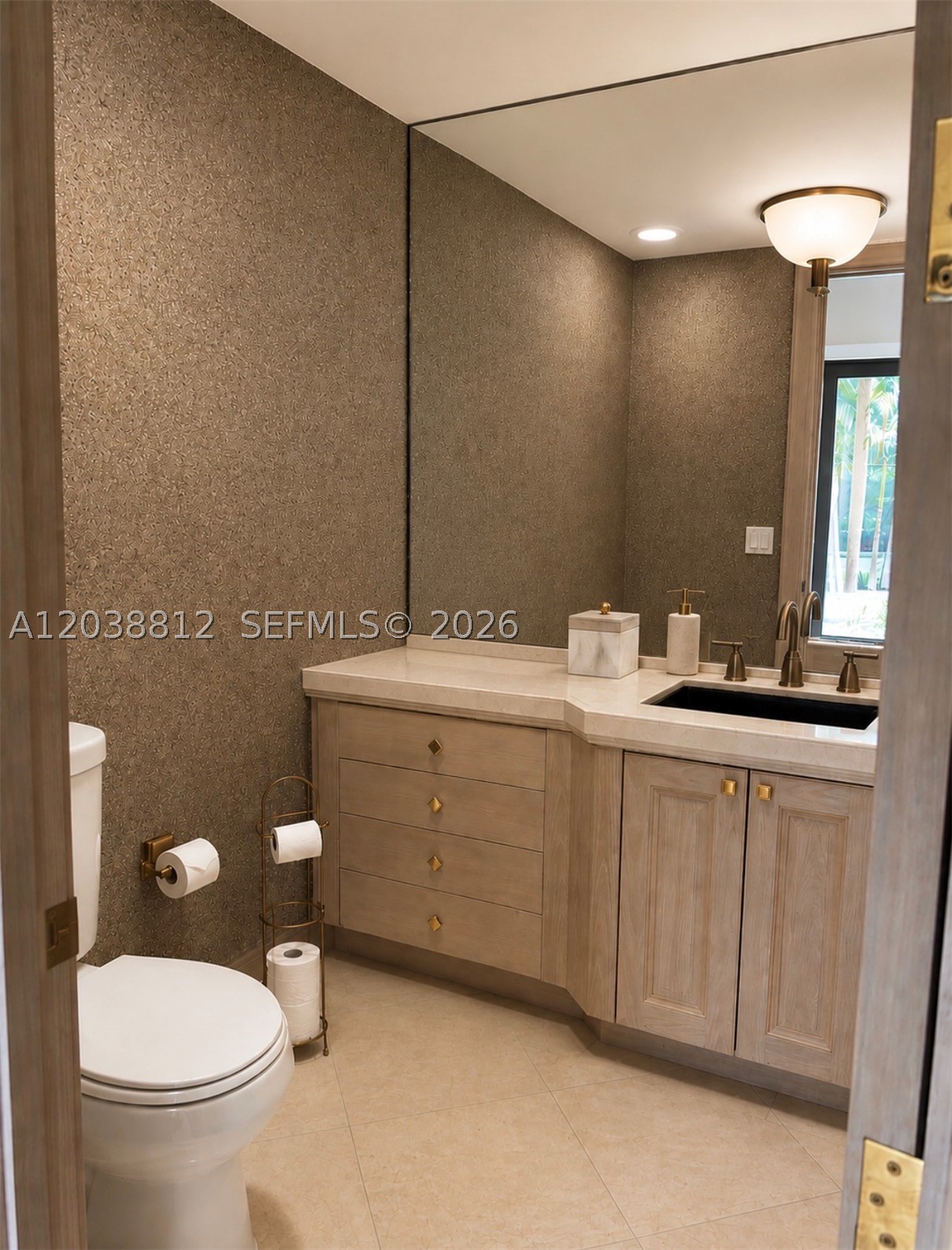 10395 SW 67th Ave Pinecrest, FL 33156