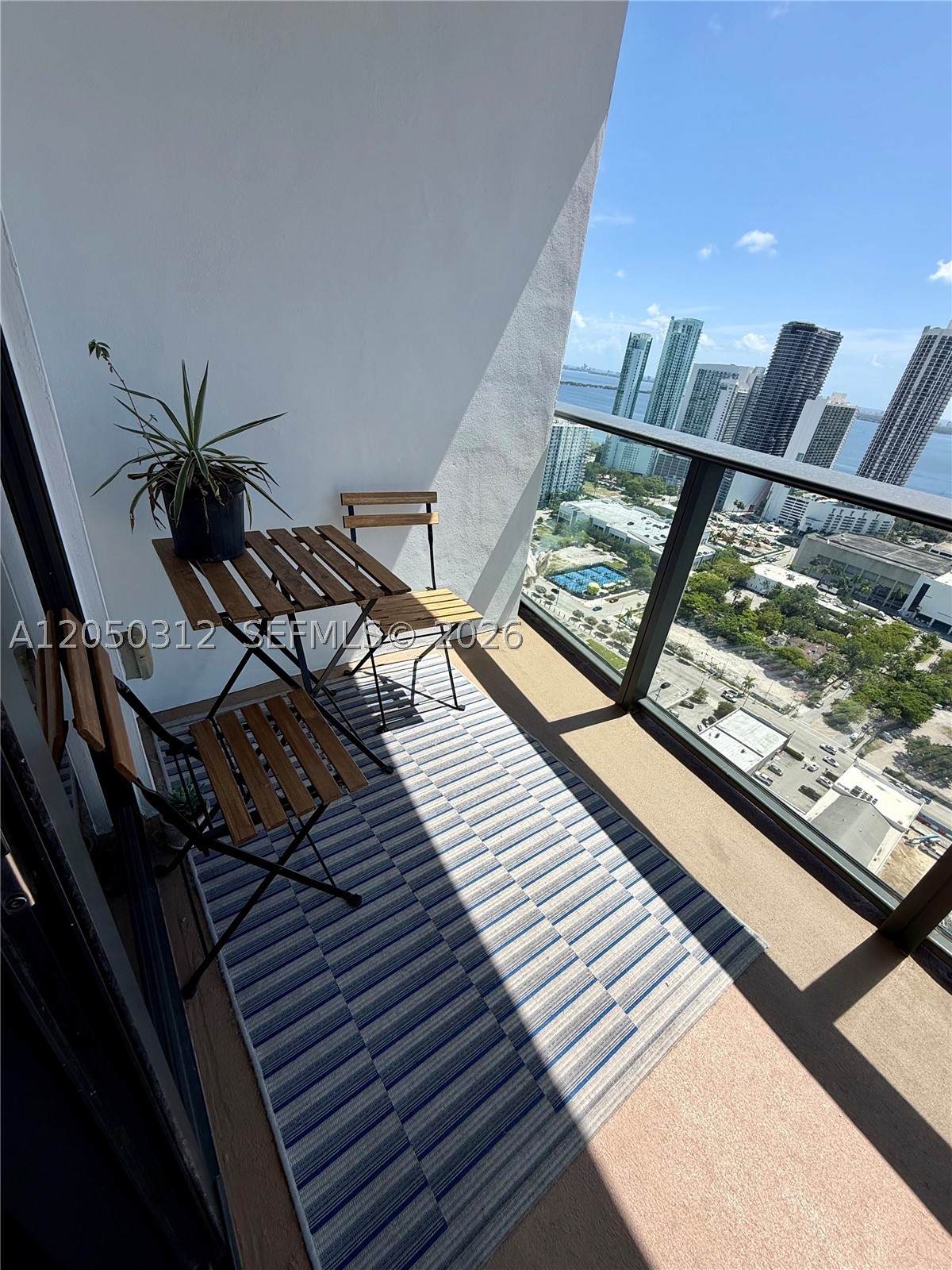 image Canvas11