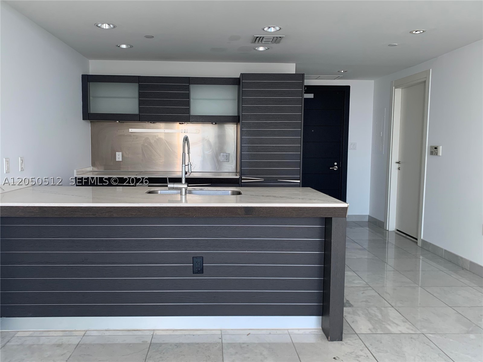 image Epic Residences4