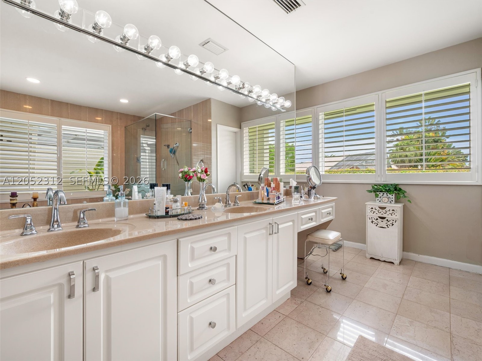 10321 SW 89th Ave Miami, FL 33176