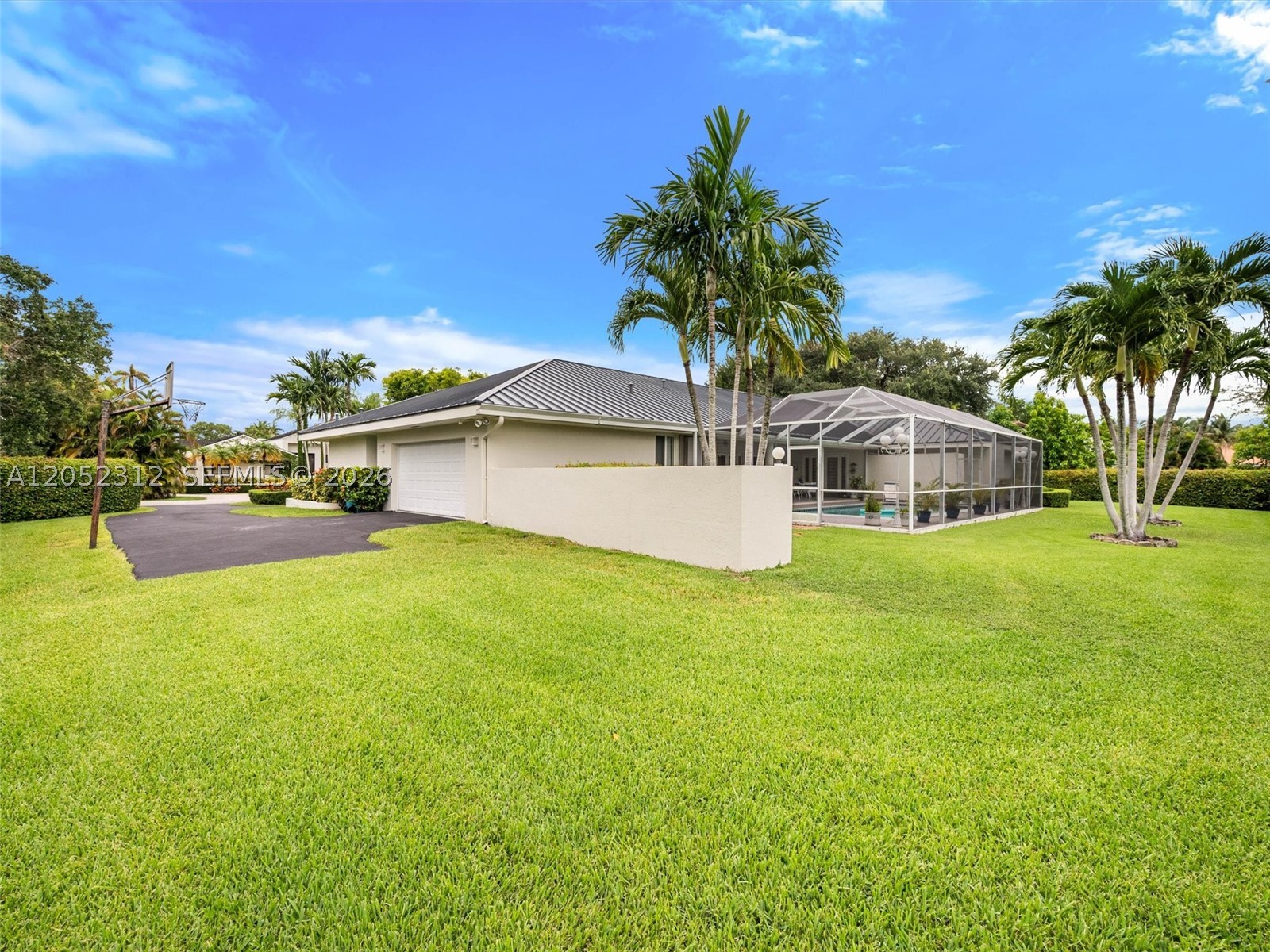 10321 SW 89th Ave Miami, FL 33176