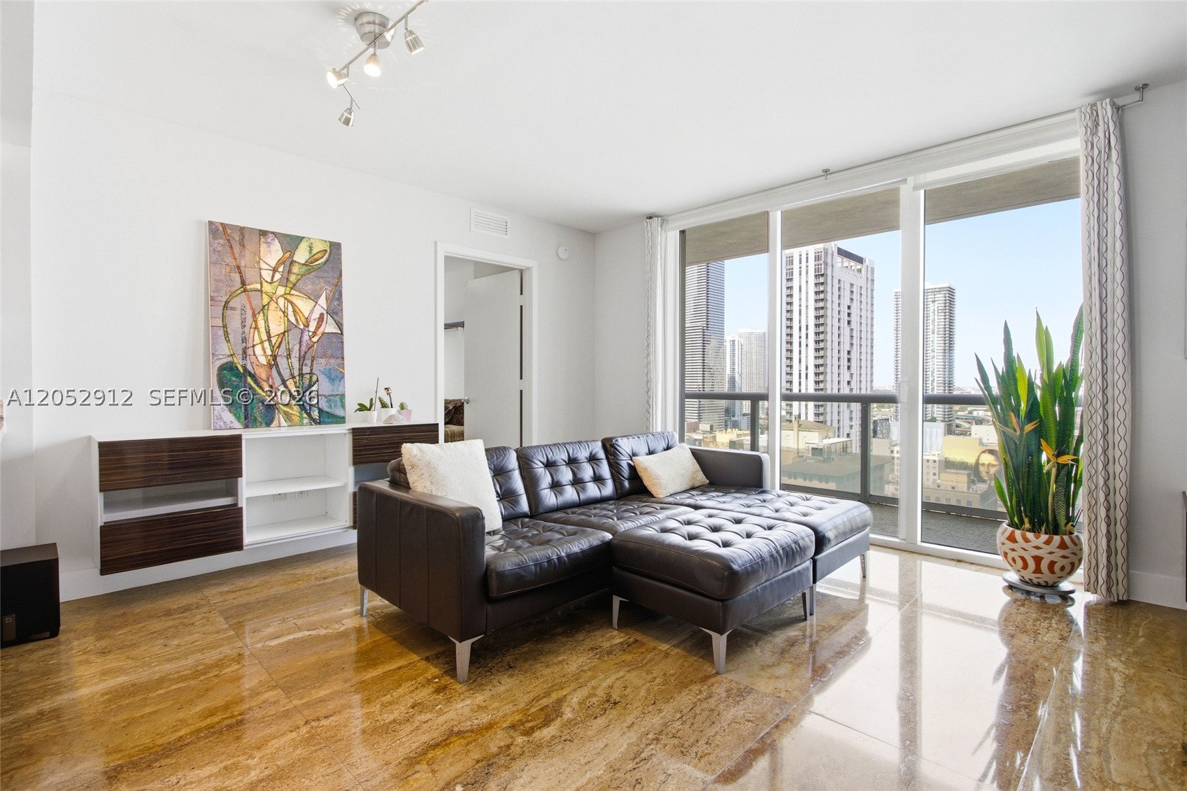 image 50 Biscayne22