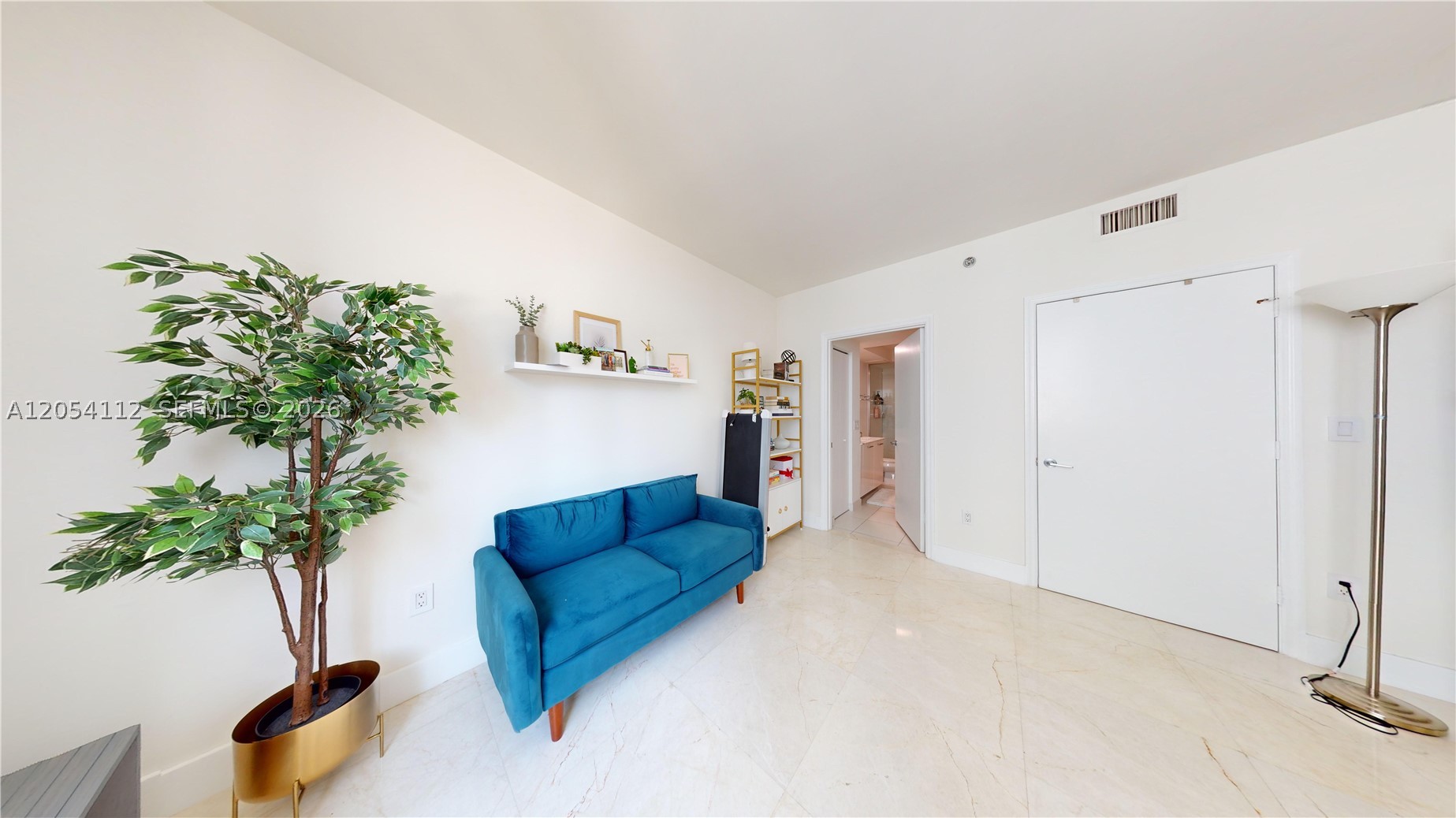 image 500 Brickell East9
